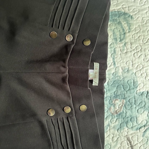 Cleo petites XXL NWOT black leggings silver buttons - Picture 5 of 7